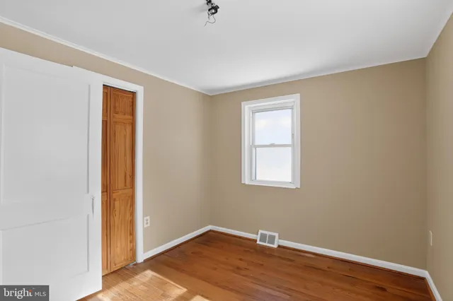 $290,000 | 1825 Dutton Mill Road, Aston, PA 19014