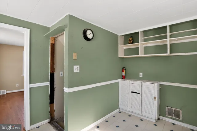 $290,000 | 1825 Dutton Mill Road, Aston, PA 19014