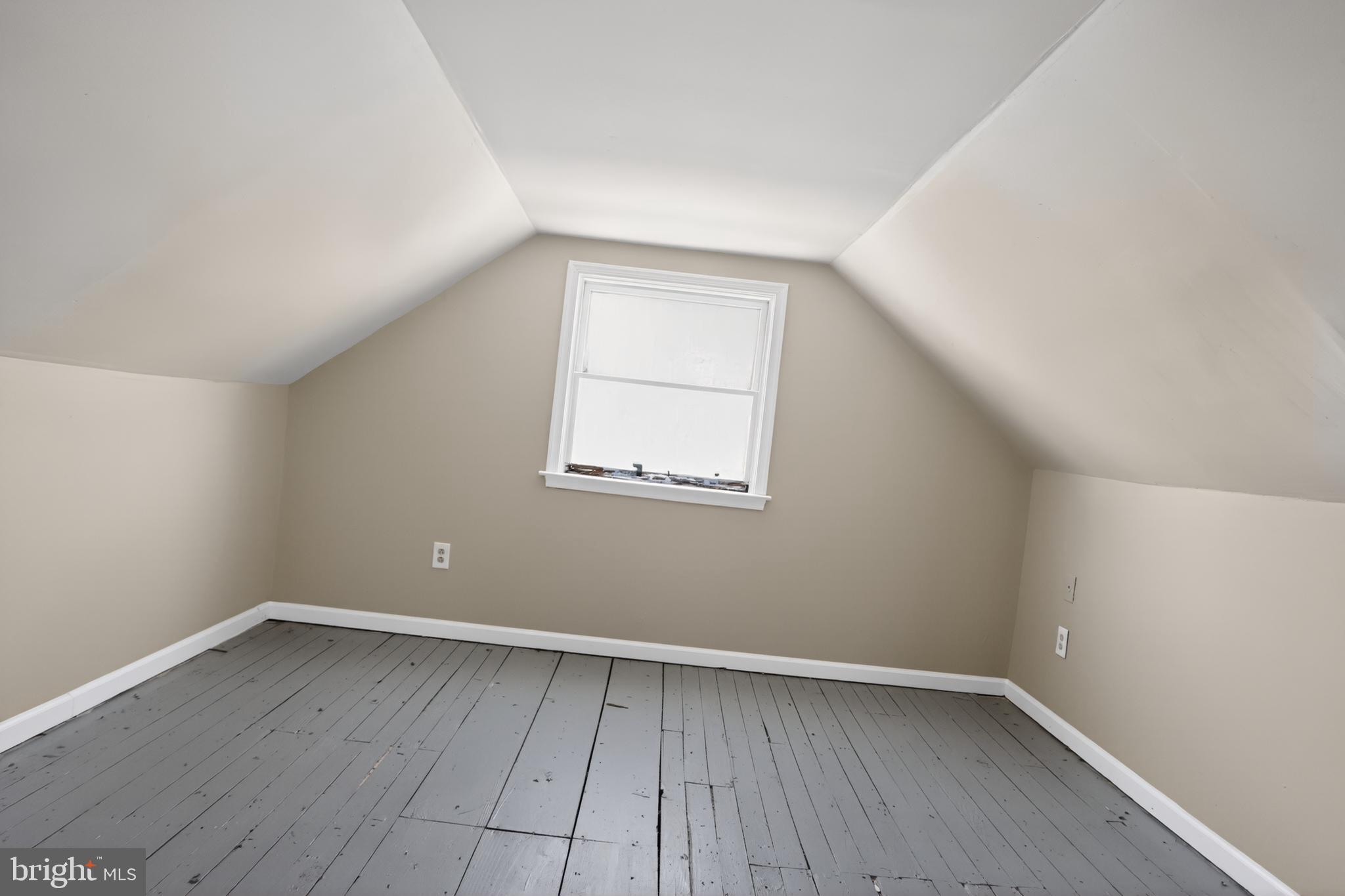 1825 Dutton Mill Road Aston, PA 19014 - Photo 31 of 38