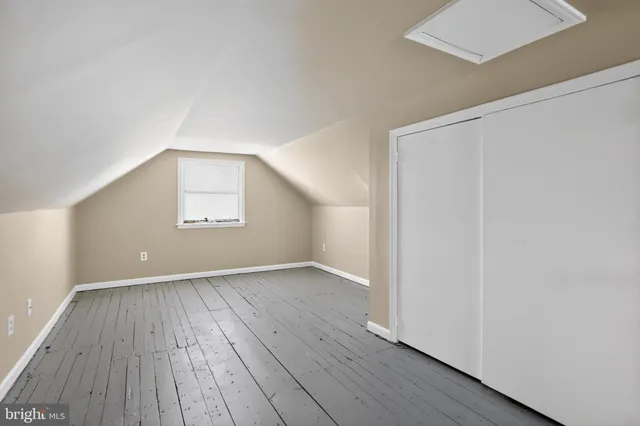 $290,000 | 1825 Dutton Mill Road, Aston, PA 19014