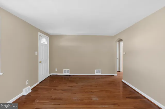 $290,000 | 1825 Dutton Mill Road, Aston, PA 19014