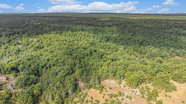 $500,000 | 5314 Highway 10, Baldwin, MI 49304