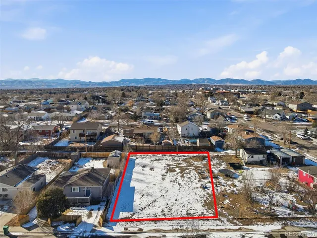 $280,000 | Green Court, Denver, CO 80221