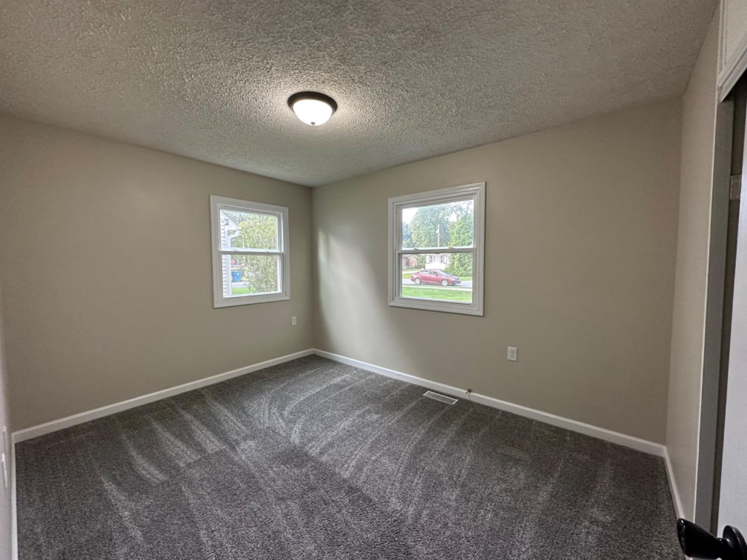 703 Juniper Road Valparaiso, IN 46385 - Photo 11 of 16 1500x1125
