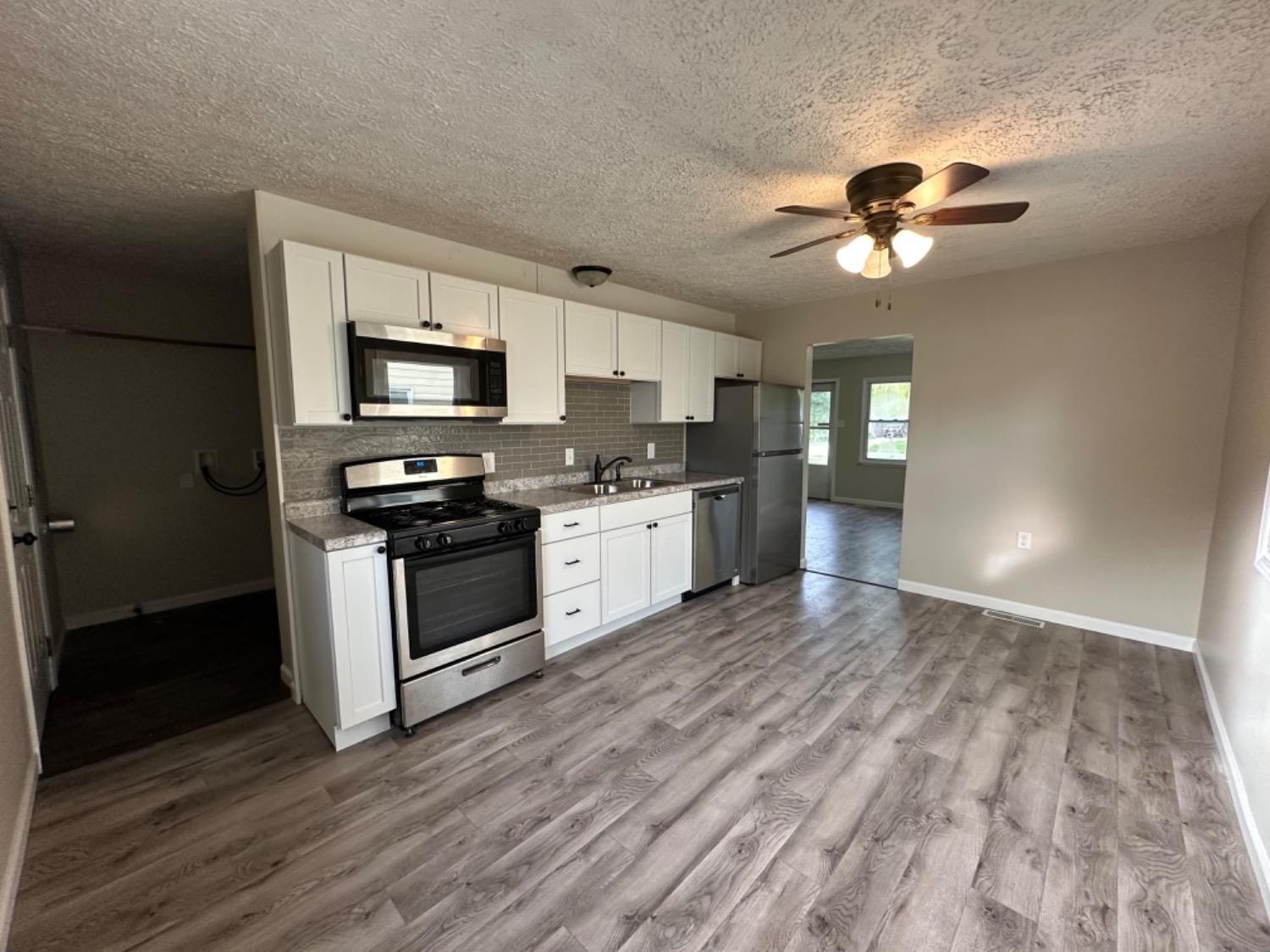 703 Juniper Road Valparaiso, IN 46385 - Photo 8 of 16 1500x1125
