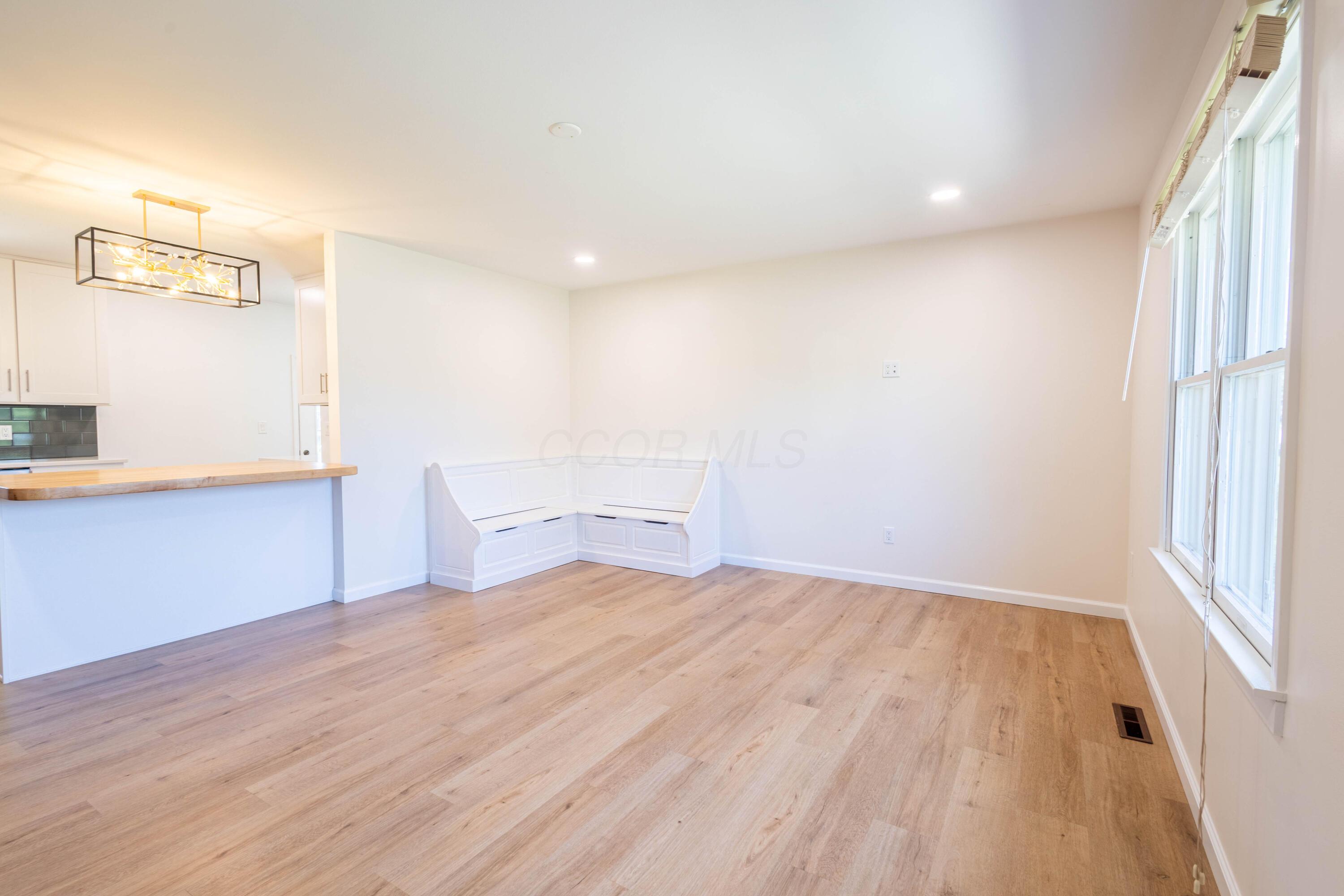 384 Cherrington Road Westerville, OH 43081 - Photo 18 of 69 CT6A7187-HDR