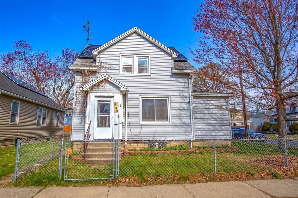 138 Wilber Street Springfield, MA 01104 - Photo 2 of 28 Gallery Image 2