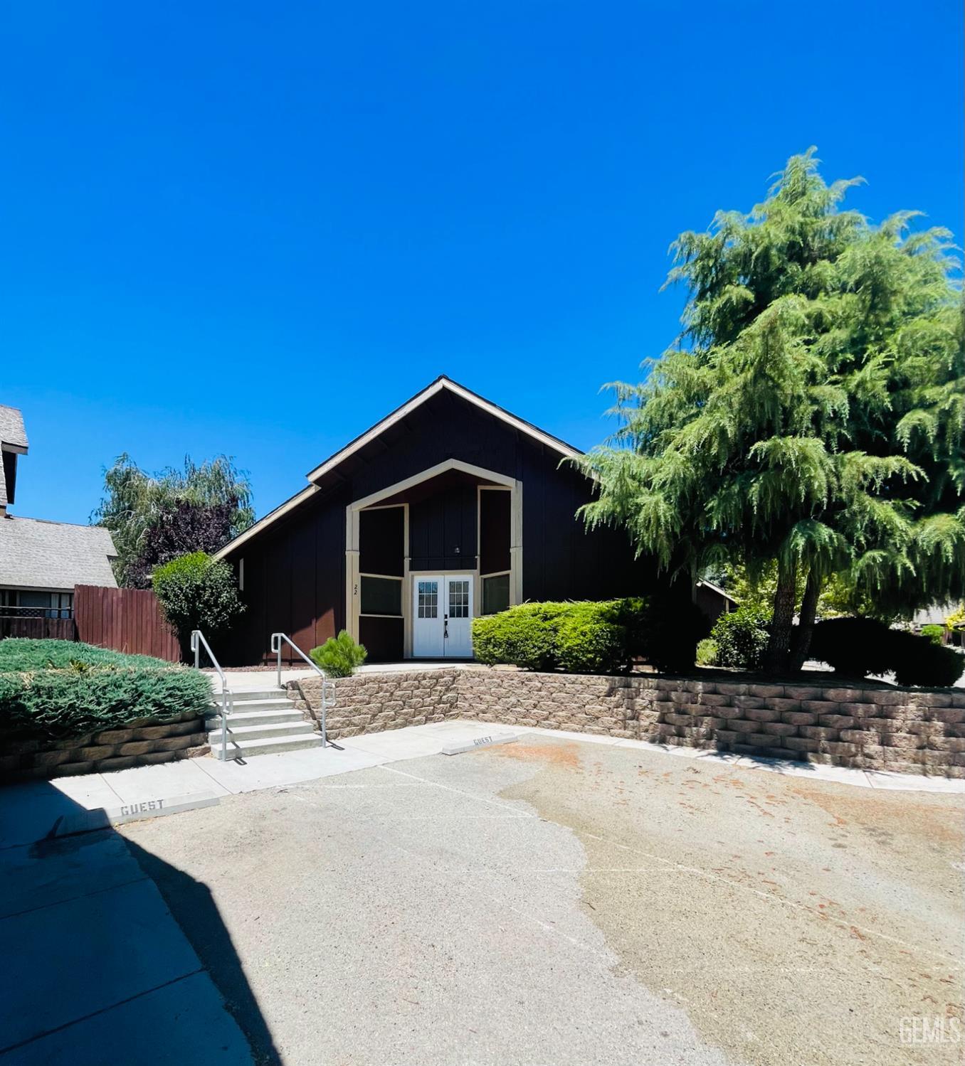 Undisclosed Address Tehachapi, CA 93561 - Photo 8 of 29 a front view of a house with a yard