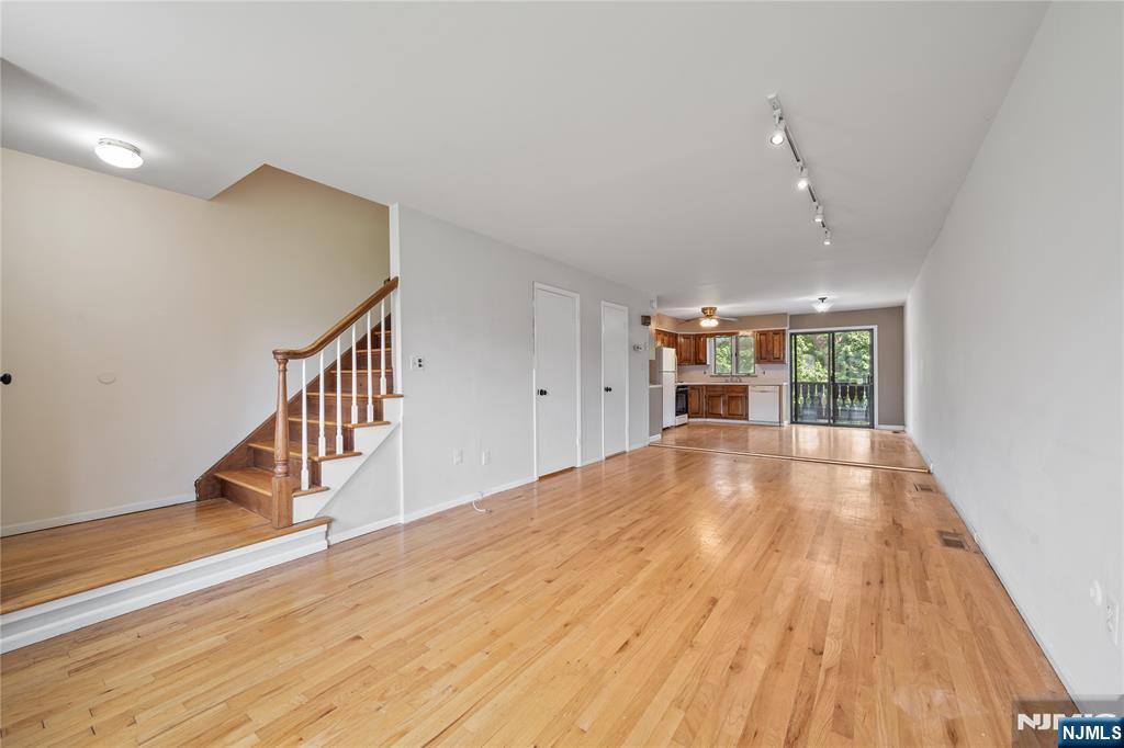 24 River Road, Unit E535 Clifton, NJ 07014 - Photo 11 of 29 Gallery Image 11