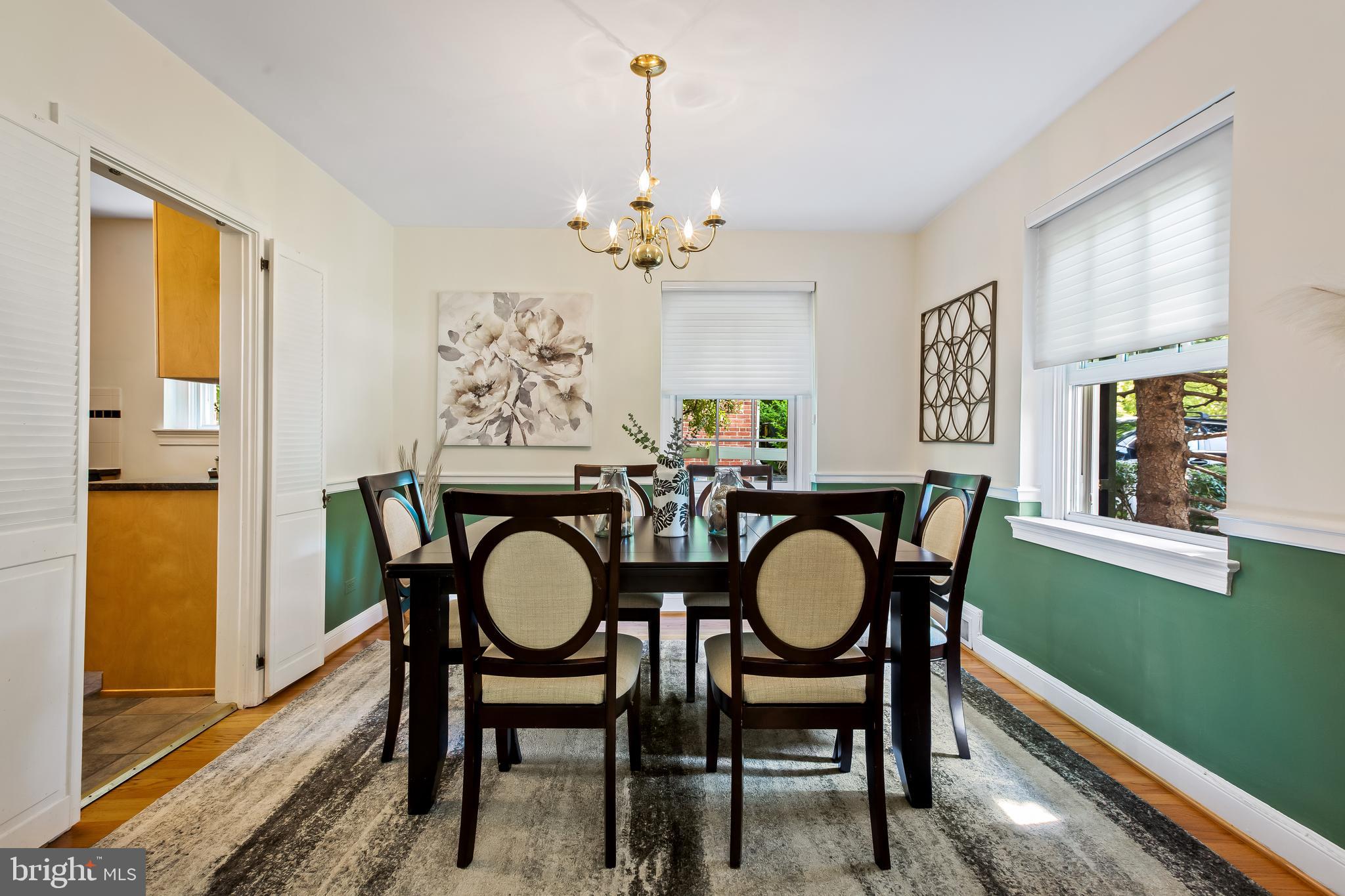 302 Weatherbee Road Towson, MD 21286 - Photo 12 of 46 Large dining room