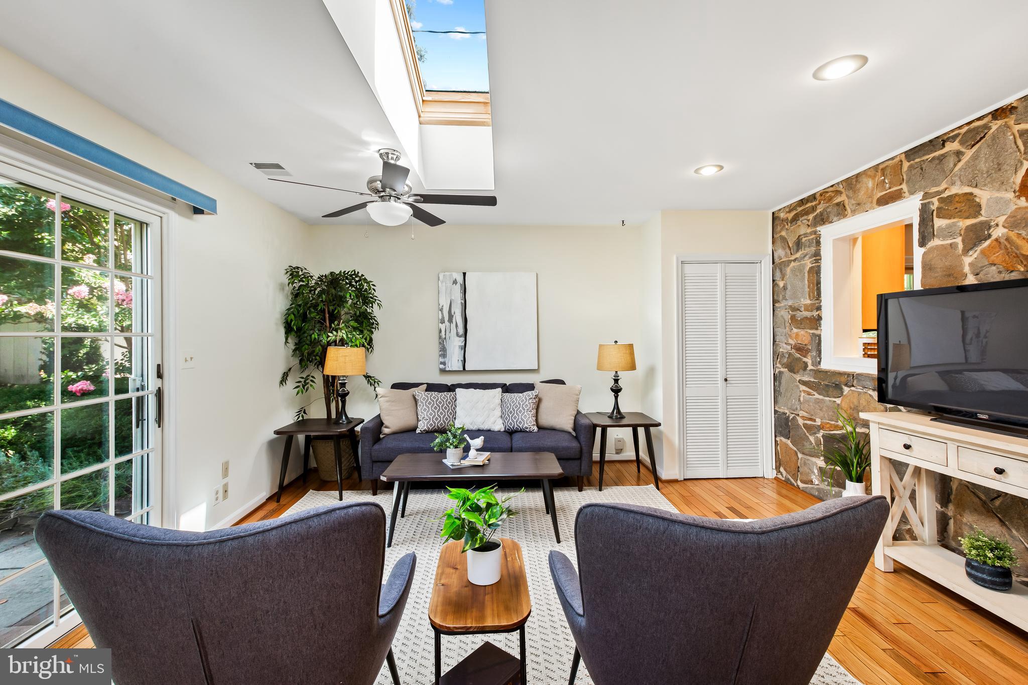 302 Weatherbee Road Towson, MD 21286 - Photo 20 of 46 Exposed stone walls