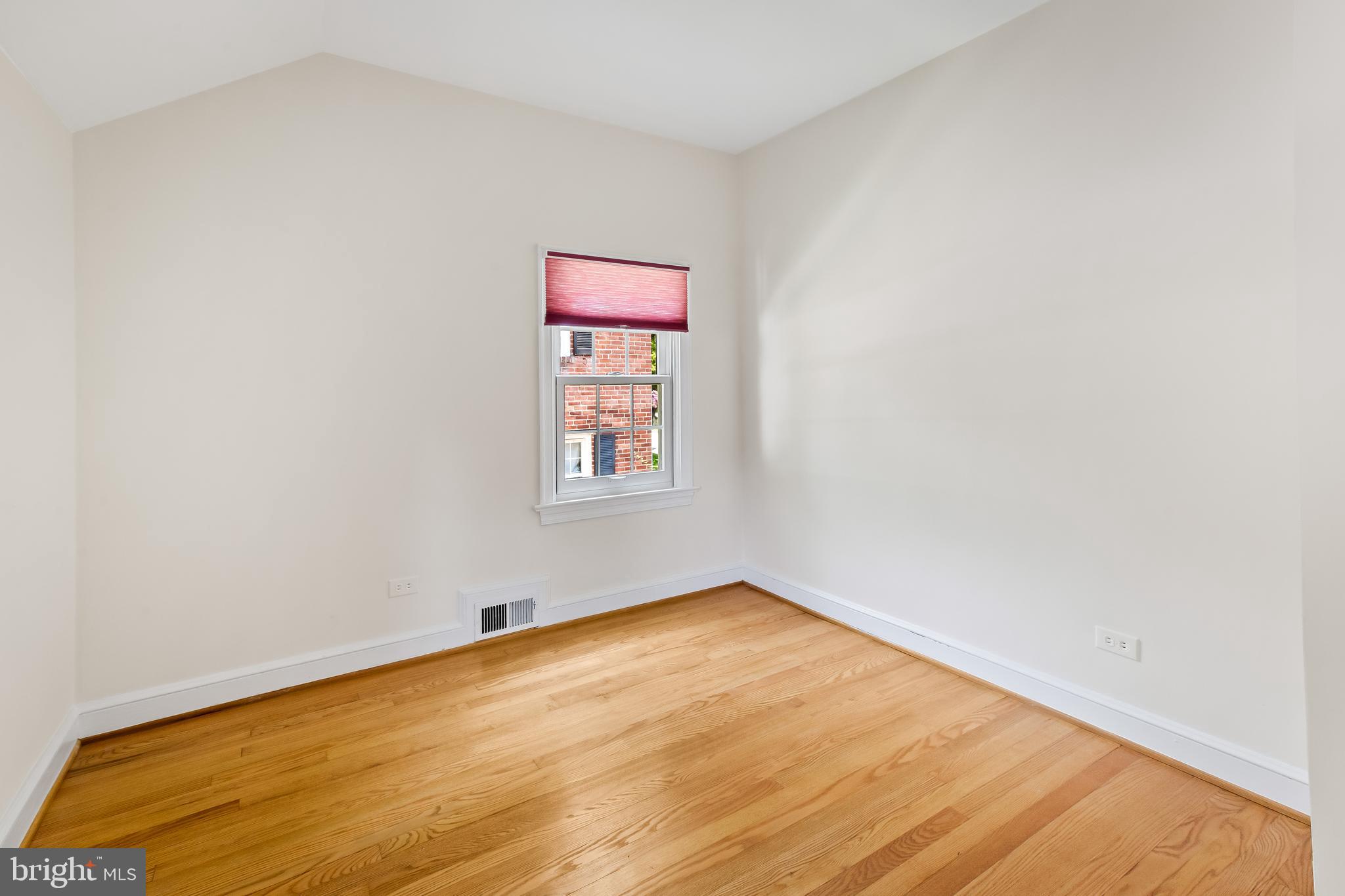 302 Weatherbee Road Towson, MD 21286 - Photo 36 of 46 Bedroom 3