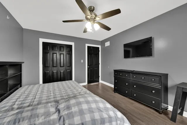 $664,900 | 4823 West 106th Street, Oak Lawn, IL 60453