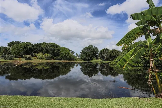 $2,995 | 4480 Beechwood Lake Drive, Naples, FL 34112