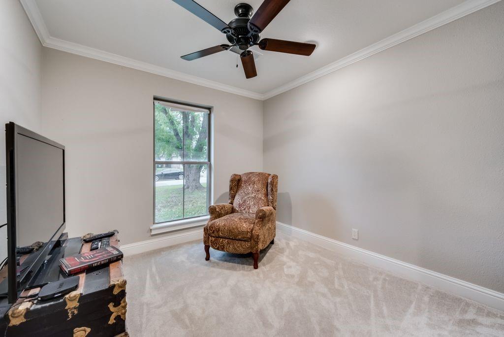 1225 Augusta Road Benbrook, TX 76126 - Photo 14 of 21