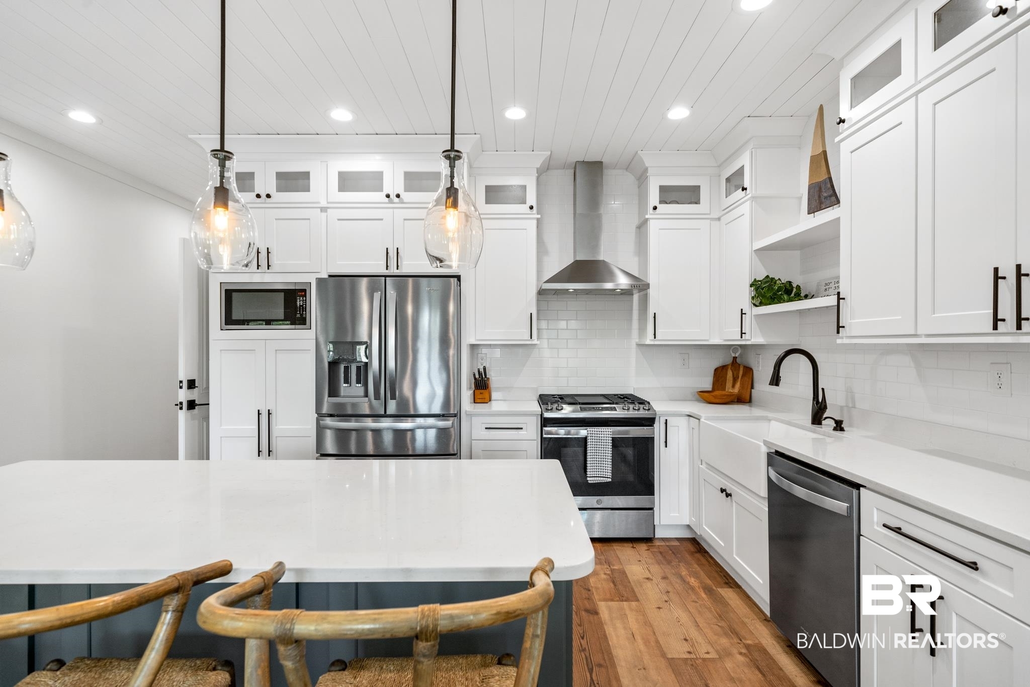 5311 Pine Road Orange Beach, AL 36561 - Photo 4 of 47 Kitchen
