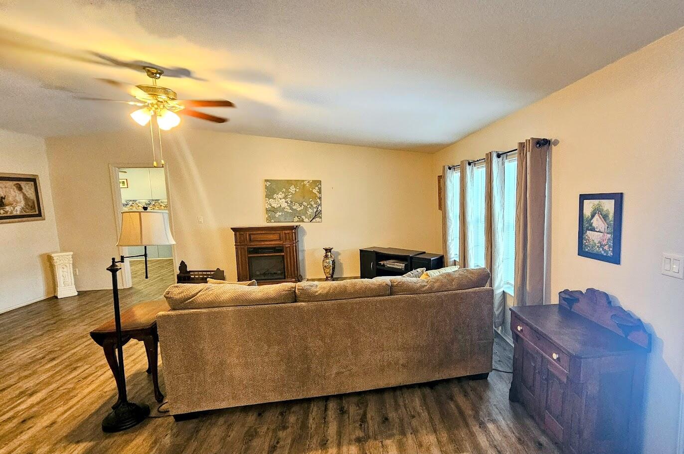 255 Shells End Place, Unit 361 Cocoa, FL 32926 - Photo 11 of 26 Living Room