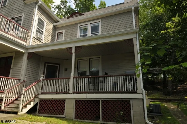 $2,500 | 76 Western Avenue, Unit 2, Morristown, NJ 07960