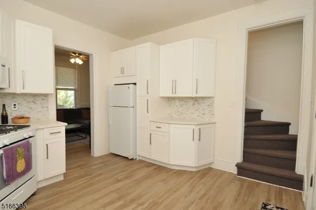 $2,500 | 76 Western Avenue, Unit 2, Morristown, NJ 07960