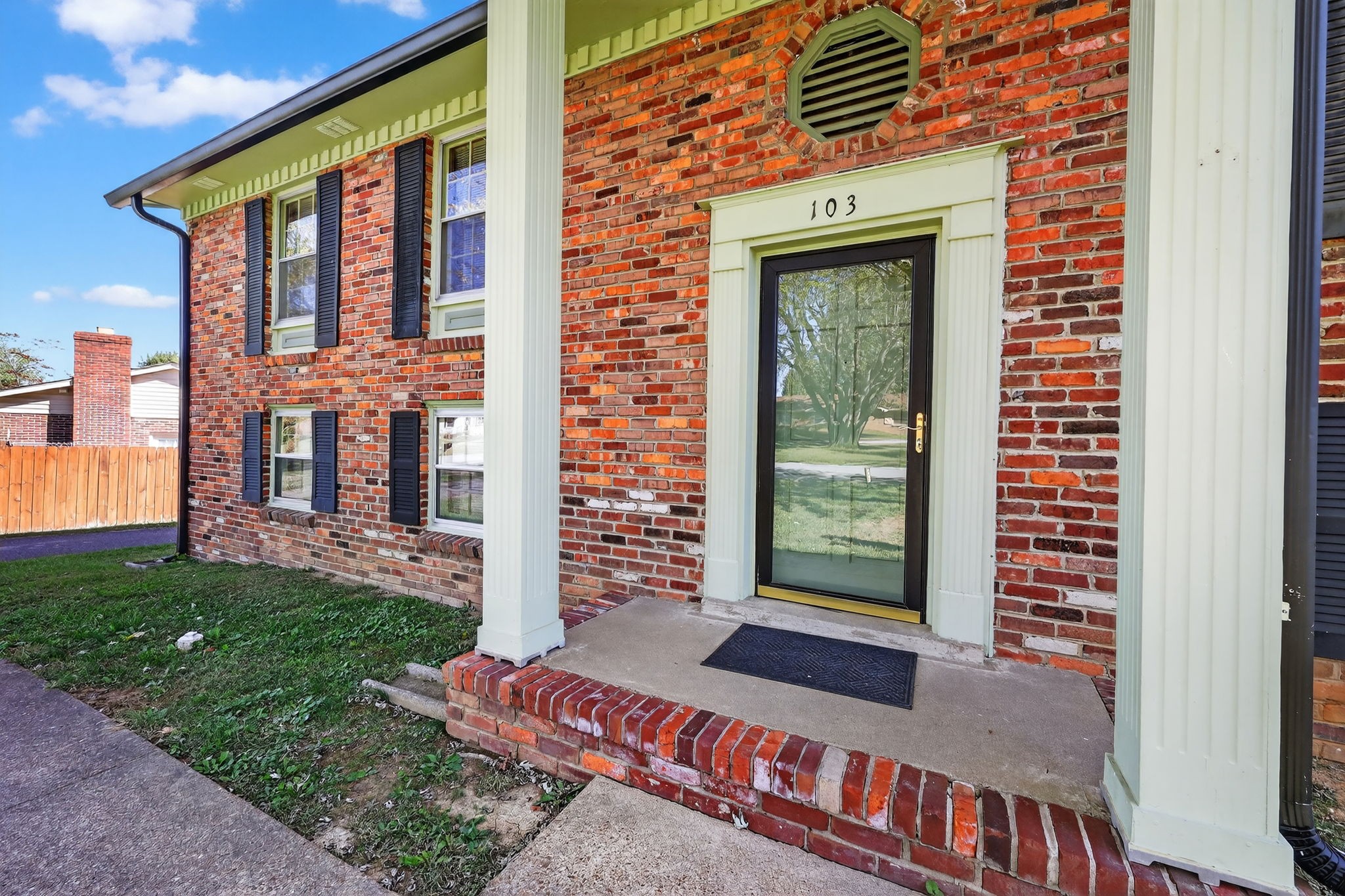 103 Fischer Drive Springfield, TN 37172 - Photo 7 of 45 a front view of a house with a yard