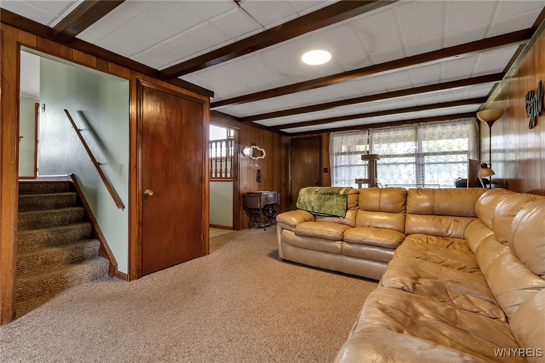 6393 Aiken Road Pendleton, NY 14094 - Photo 14 of 47