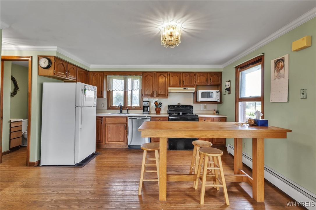 6393 Aiken Road Pendleton, NY 14094 - Photo 17 of 47