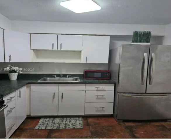 $1,850 | 4910 Northwest 79th Avenue, Unit 105, Doral, FL 33166