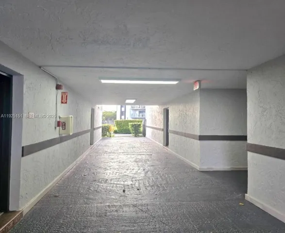 $1,850 | 4910 Northwest 79th Avenue, Unit 105, Doral, FL 33166