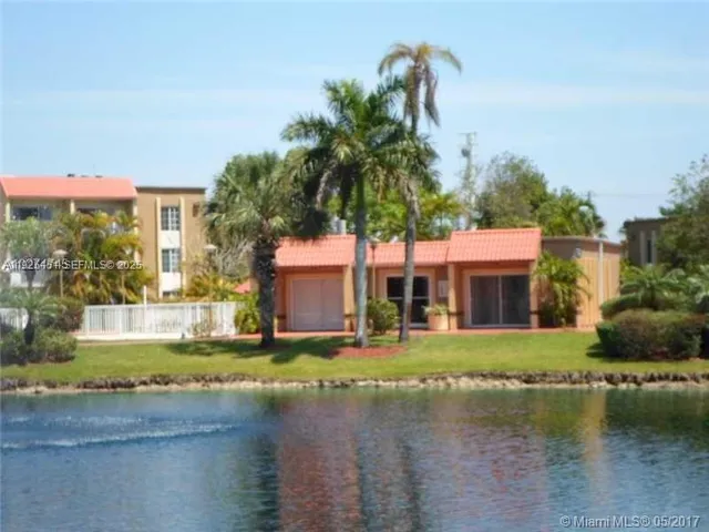 $1,850 | 4910 Northwest 79th Avenue, Unit 105, Doral, FL 33166