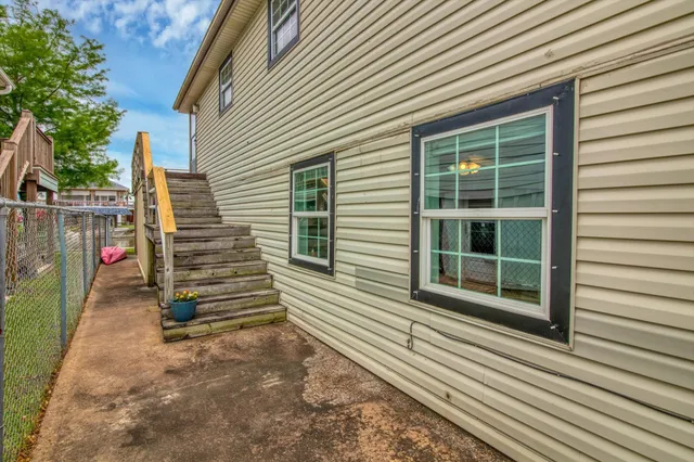 $409,000 | 14 Dolphin Street, Bayou Vista, TX 77563