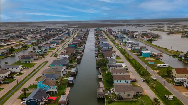 $409,000 | 14 Dolphin Street, Bayou Vista, TX 77563