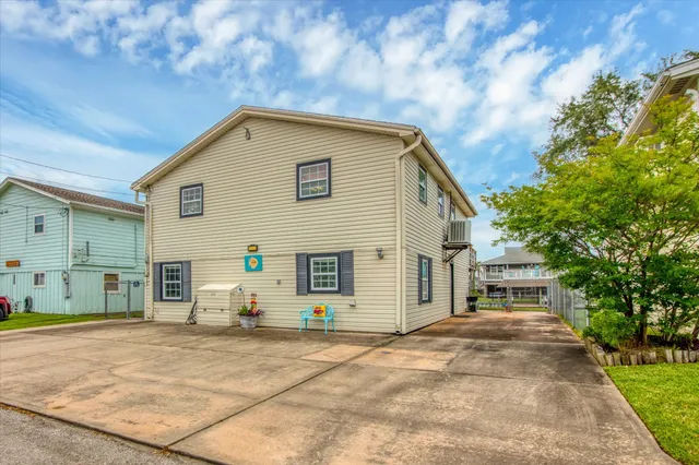 $409,000 | 14 Dolphin Street, Bayou Vista, TX 77563
