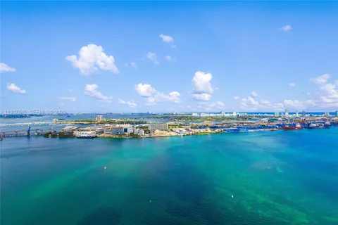 $4,995,000 | 808 Brickell Key Drive, Unit 3901, Miami, FL 33131
