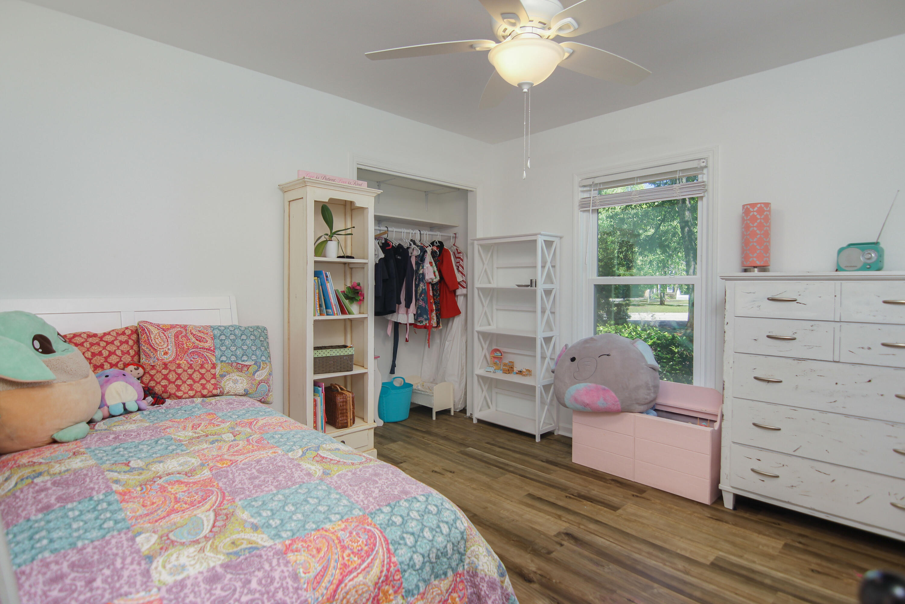 1128 Clapper Court Mount Pleasant, SC 29464 - Photo 13 of 30 1128ClapperCt-CasaVerdeMediaLLC22