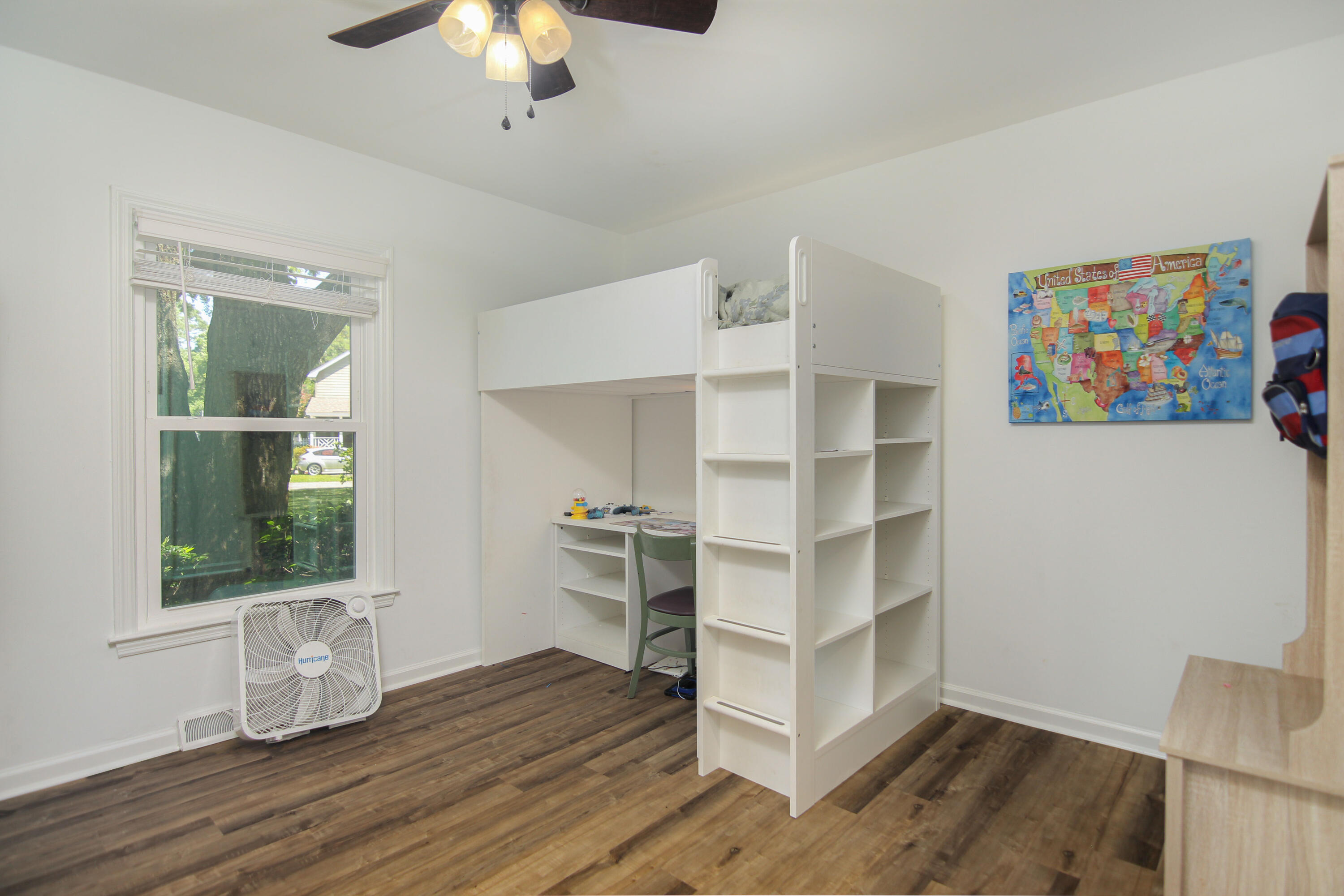 1128 Clapper Court Mount Pleasant, SC 29464 - Photo 14 of 30 1128ClapperCt-CasaVerdeMediaLLC24