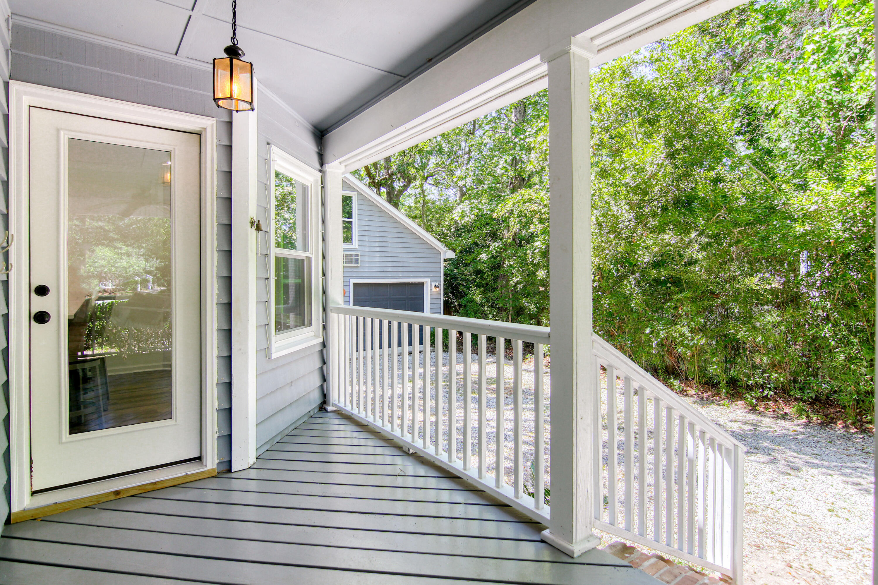 1128 Clapper Court Mount Pleasant, SC 29464 - Photo 18 of 30 1128ClapperCt-CasaVerdeMediaLLC28