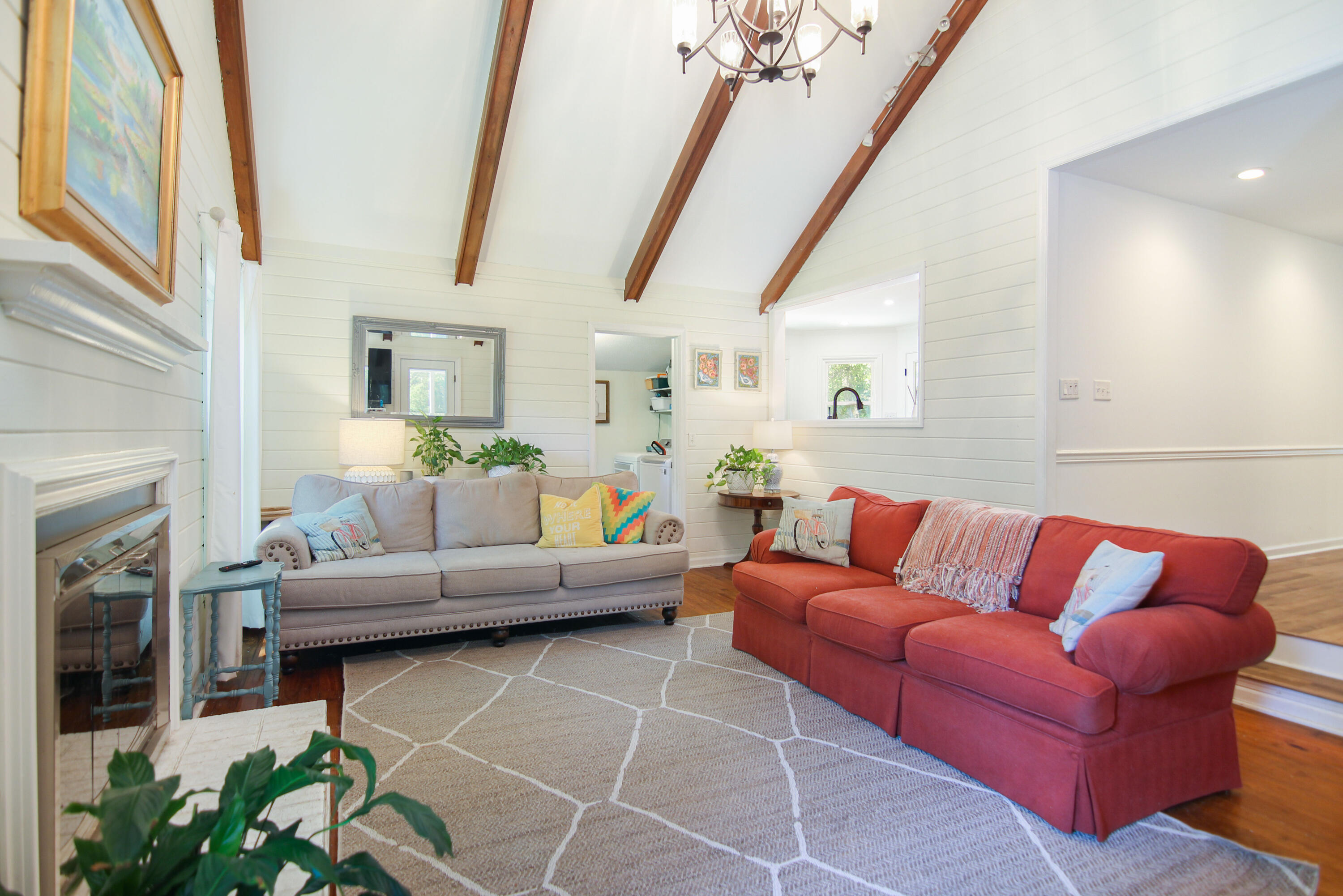 1128 Clapper Court Mount Pleasant, SC 29464 - Photo 7 of 30 1128ClapperCt-CasaVerdeMediaLLC57