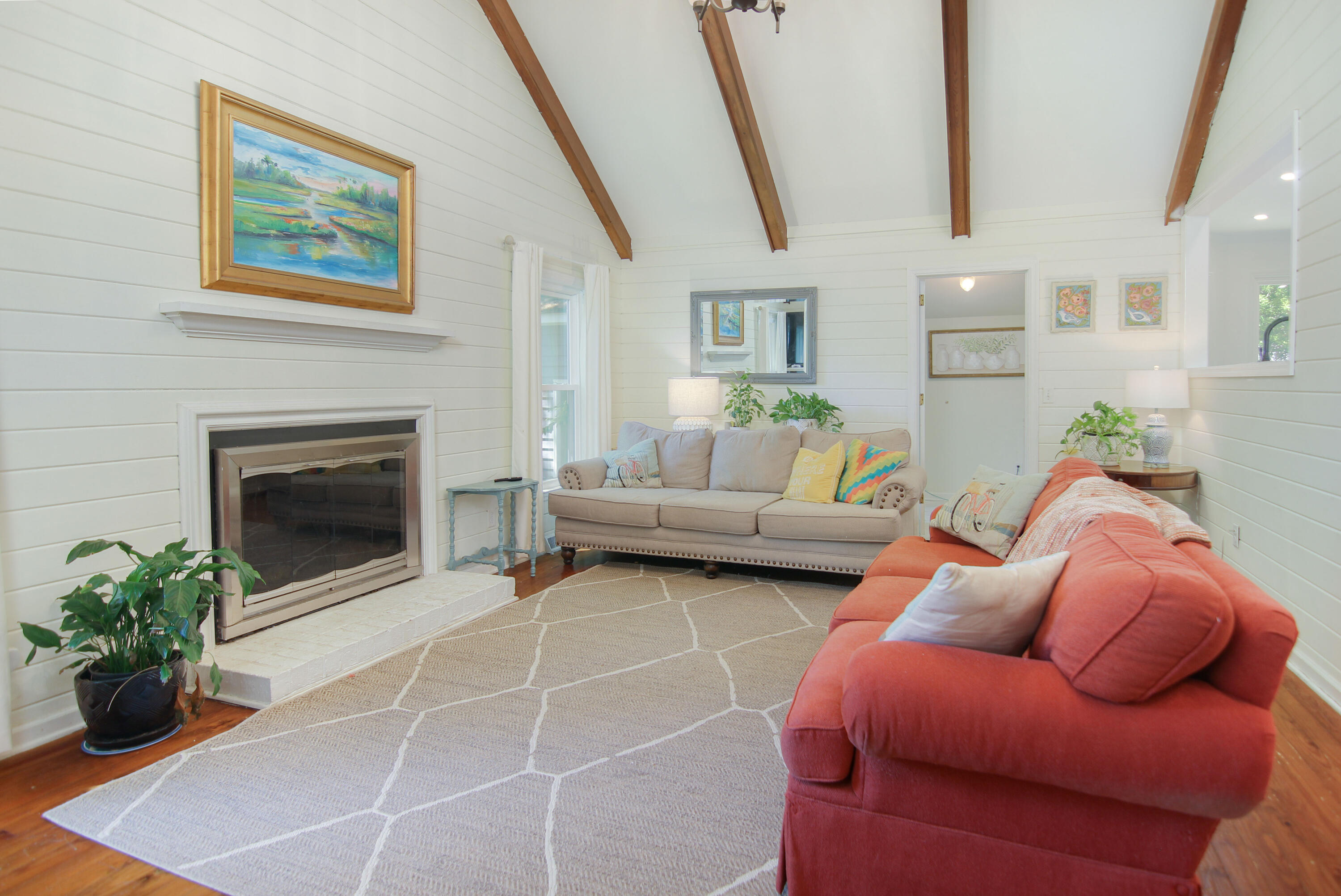 1128 Clapper Court Mount Pleasant, SC 29464 - Photo 8 of 30 1128ClapperCt-CasaVerdeMediaLLC56