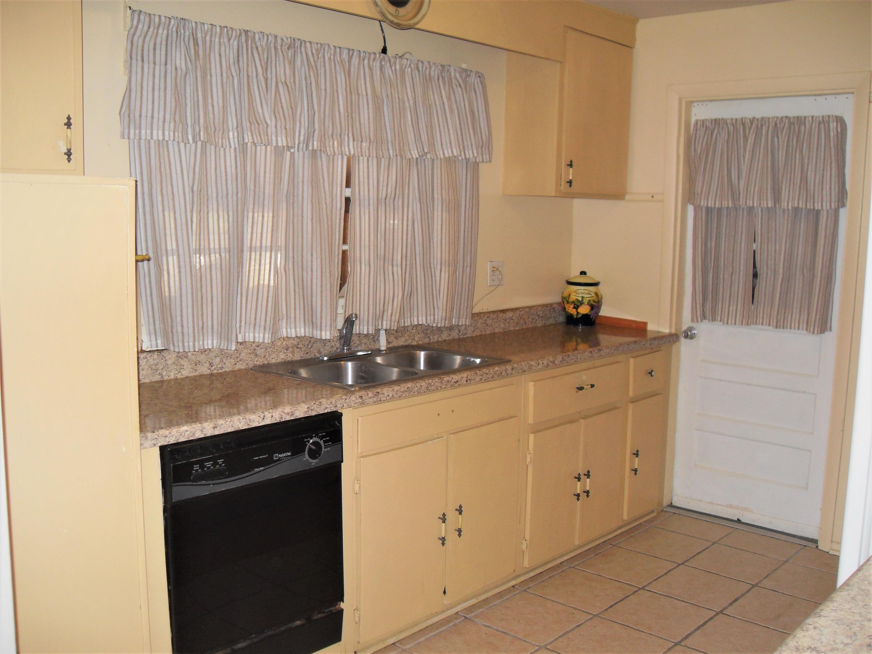 5533 Red Clay Road Cohutta, GA 30710 - Photo 13 of 41 kitchen