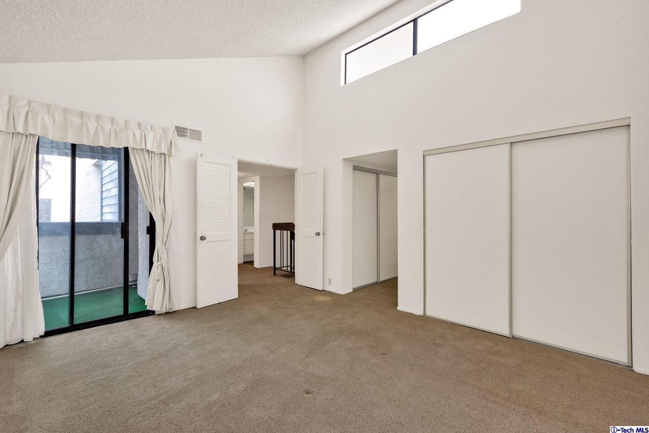 1333 Valley View Road, Unit 4 Glendale, CA 91202 - Photo 16 of 24