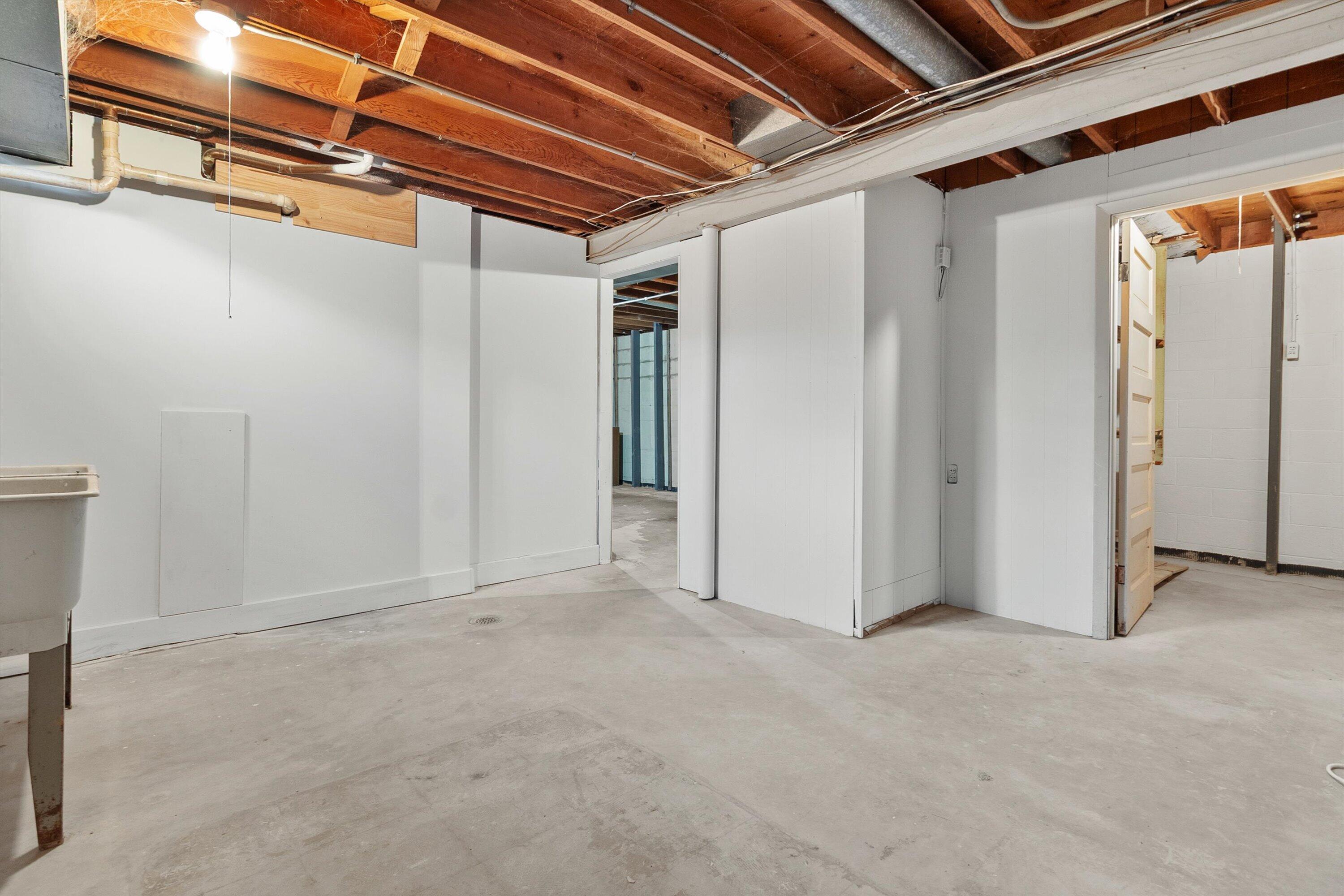 210 Echo Lane Racine, WI 53406 - Photo 25 of 31 Basement