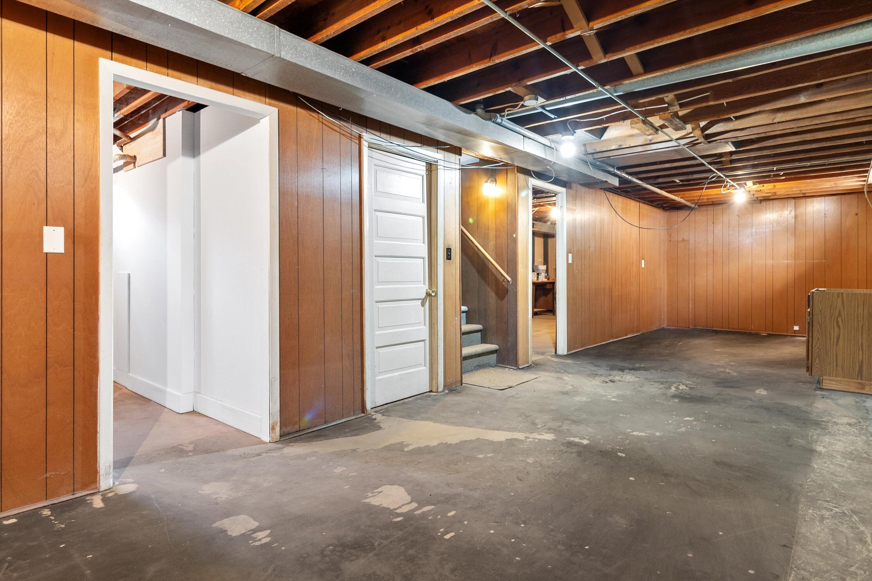 210 Echo Lane Racine, WI 53406 - Photo 27 of 31 Basement