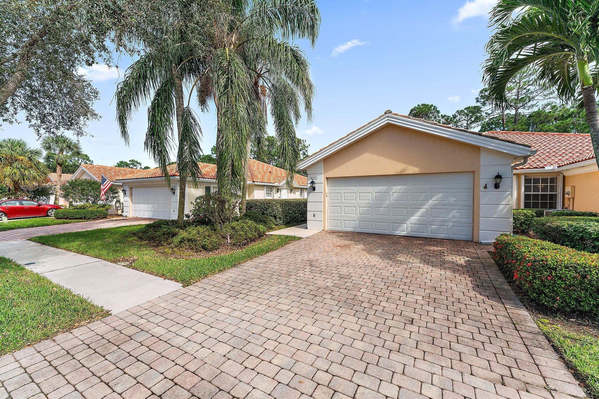 820 Southwest Tamarrow Place Stuart, FL 34997 - Photo 26 of 39 820 SW TamarrowPl