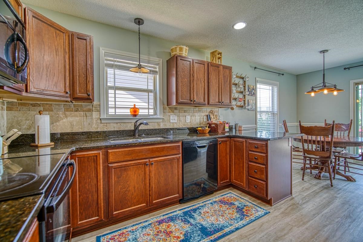 357 Robin Helton Drive Boiling Springs, SC 29316 - Photo 8 of 26 Gallery Image 8