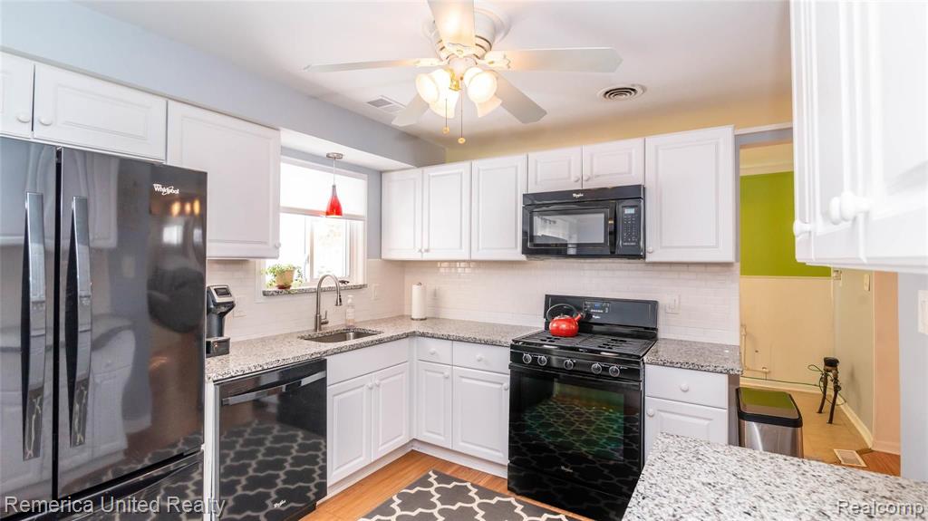 23800 Meadowbrook Road Novi, MI 48375 - Photo 11 of 33