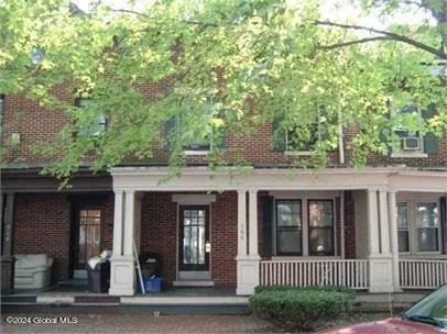 $1,095 | 566 Park Avenue, Unit 1, Albany, NY 12208