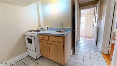 $1,095 | 566 Park Avenue, Unit 1, Albany, NY 12208