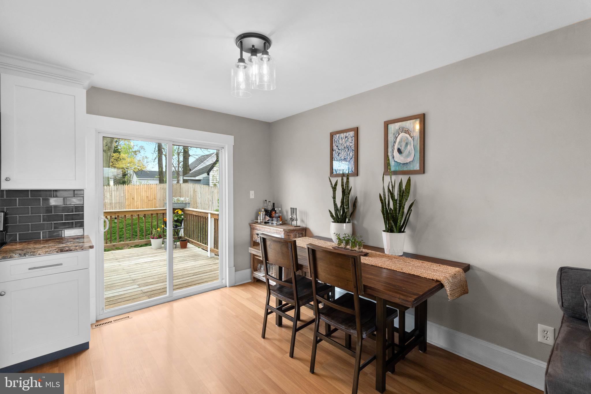 1711 Potomac Road Edgewater, MD 21037 - Photo 8 of 35 Dining Room