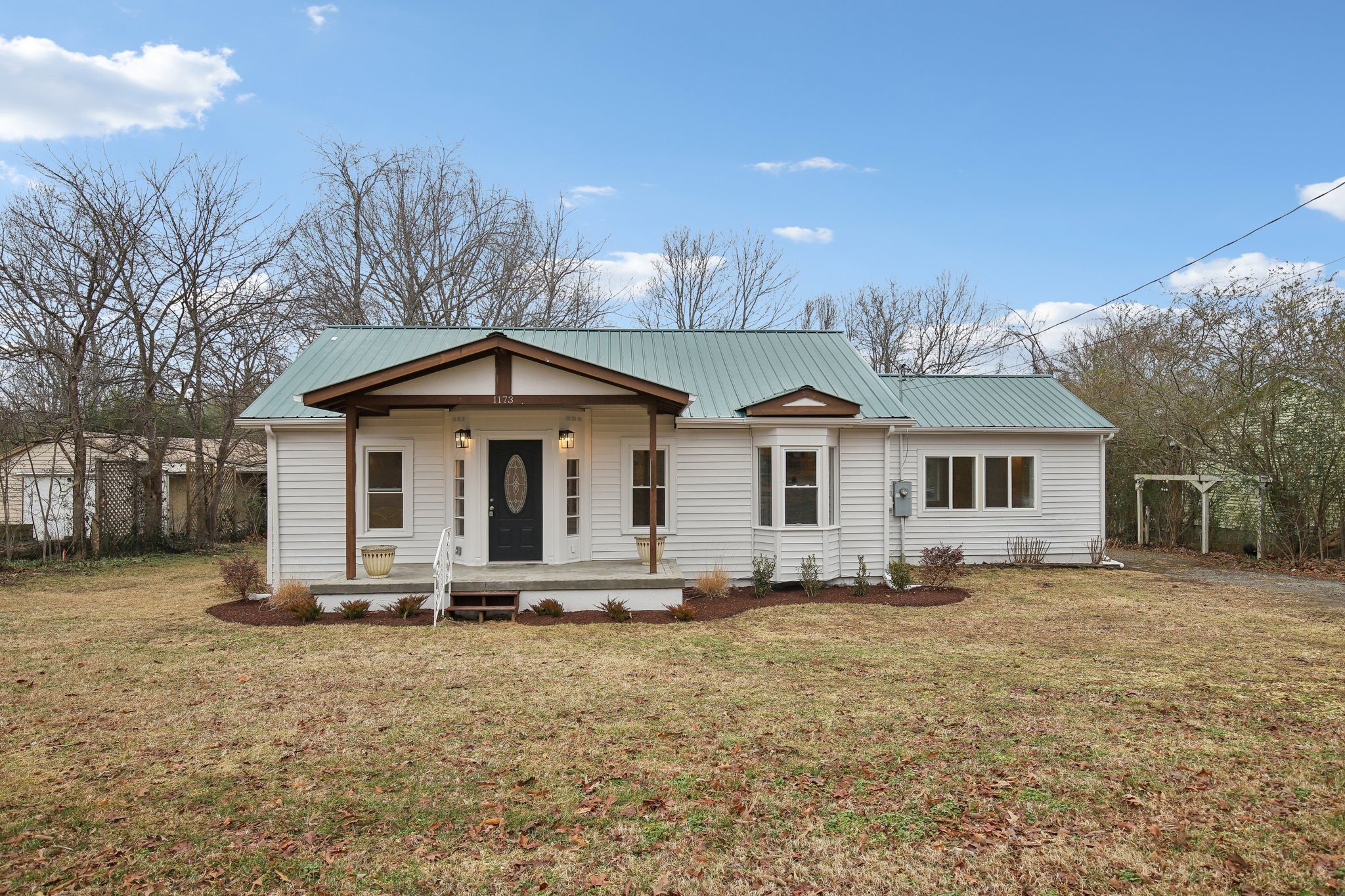 1173 Wakeman Road White Bluff, TN 37187 - Photo 1 of 25 Gallery Image 1