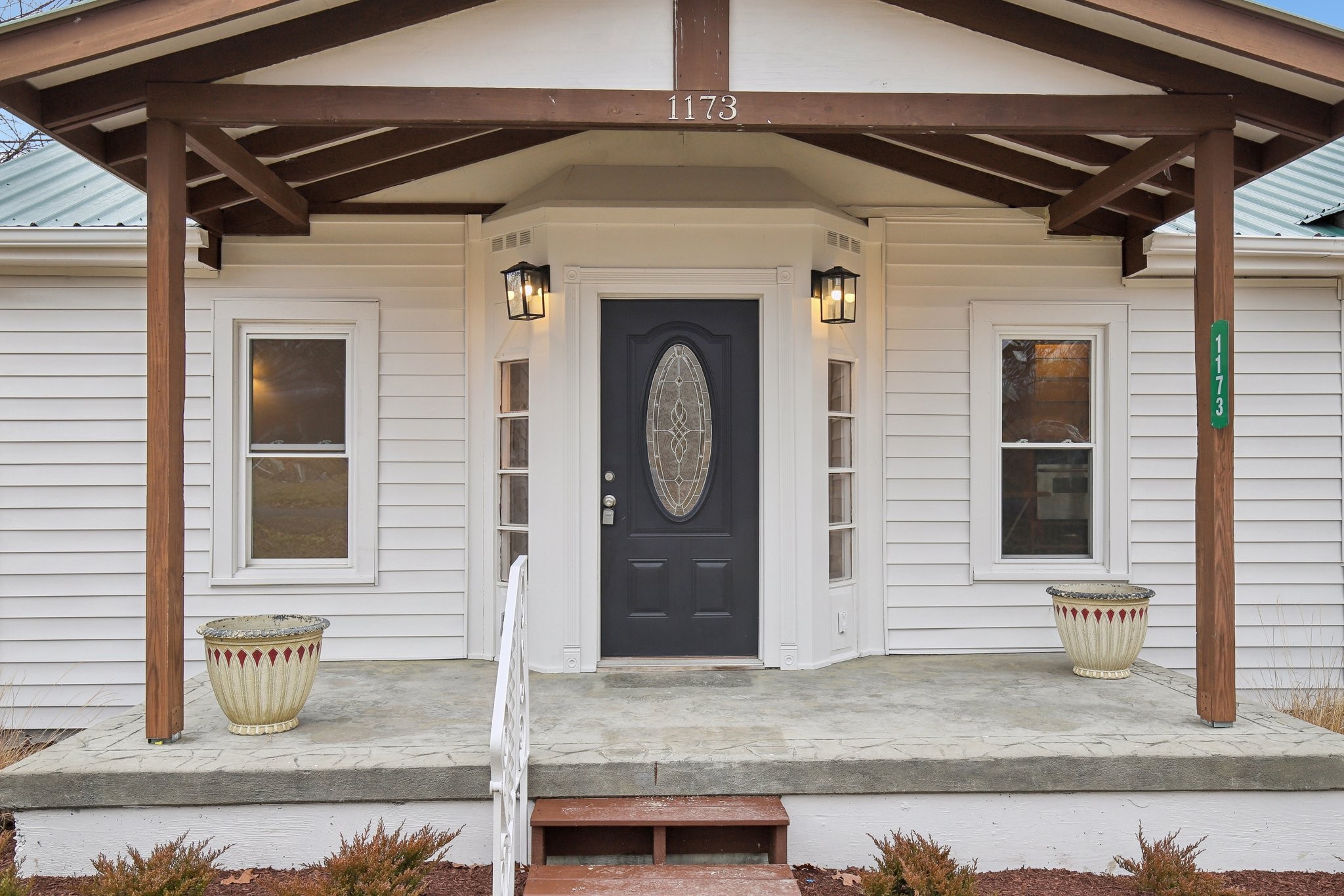 1173 Wakeman Road White Bluff, TN 37187 - Photo 2 of 25 Gallery Image 2